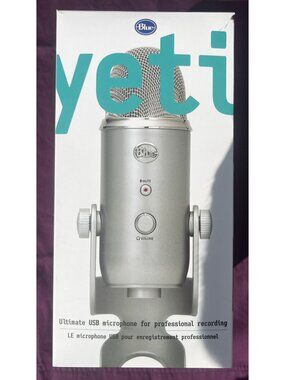 Blue Yeti USB Microphone Silver w Box Manual Cable Tested Mac PC Podcast